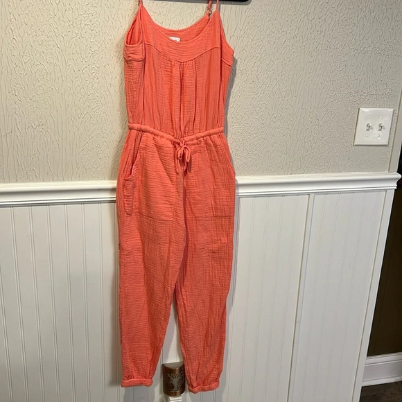 Evereve Gemma Gauze Jogger Jumpsuit - Picture 5 of 12